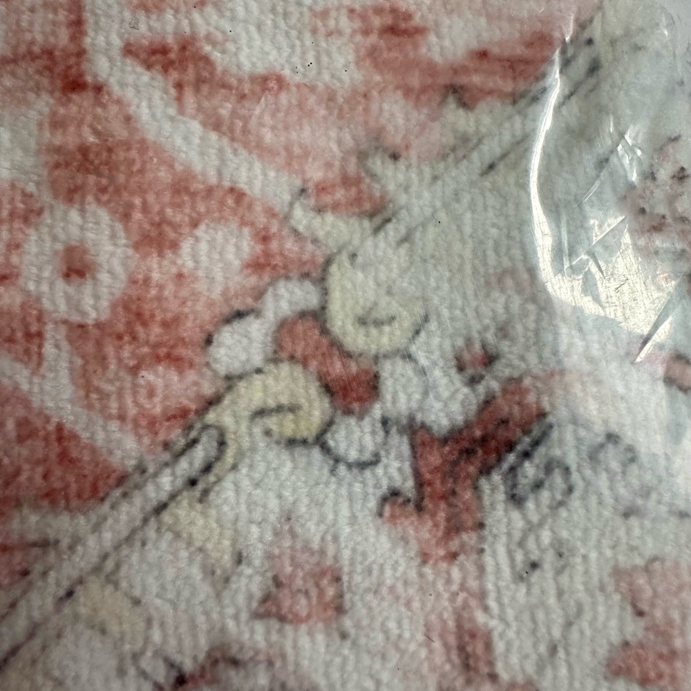NWT- HOME RUG RUNNER - Picture 3 of 7